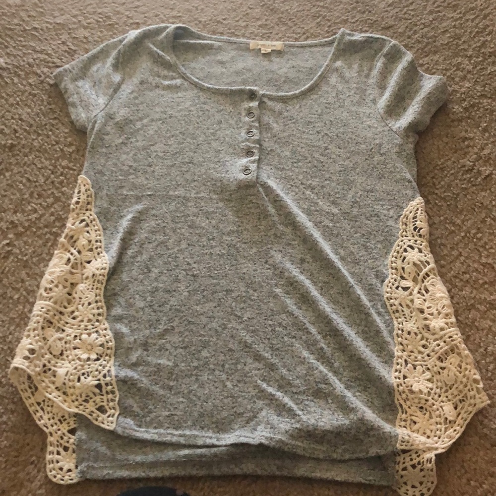 Airy blouse